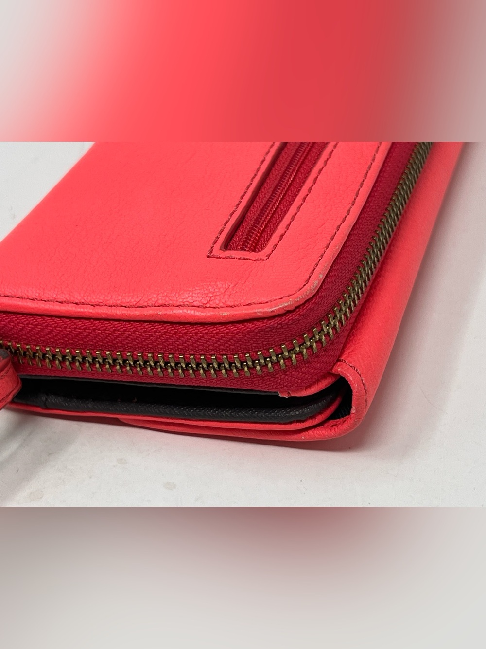 Fossil Jori Vibrant Coral-Pink Colorway Leather Flap Clutch Wallet / Wristlet - Picture 5 of 8